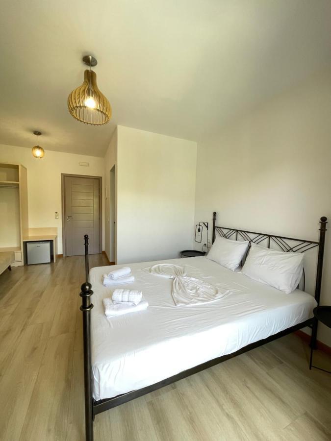 Orchard Retreat Aparthotel Himare Buitenkant foto
