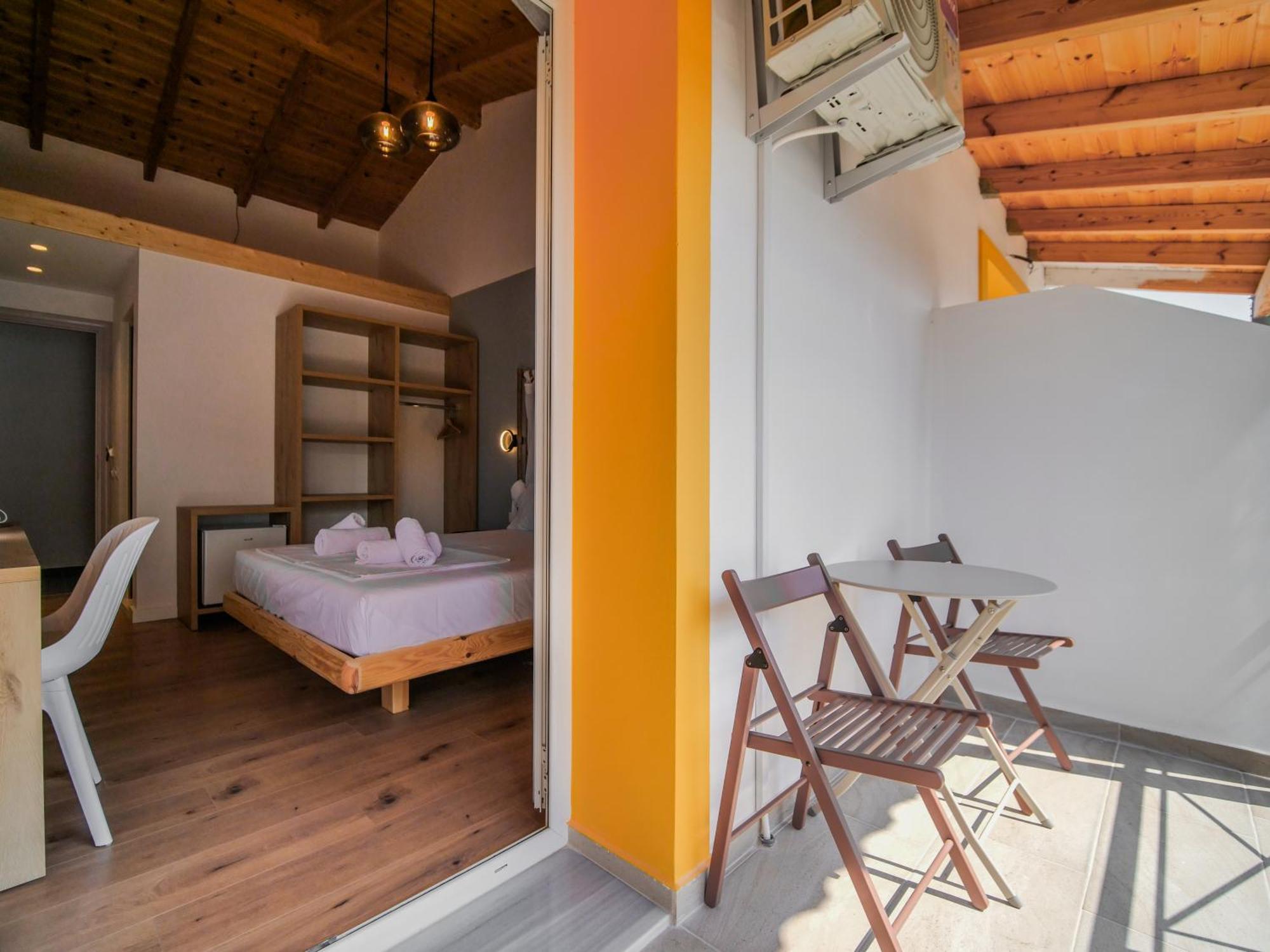 Orchard Retreat Aparthotel Himare Buitenkant foto